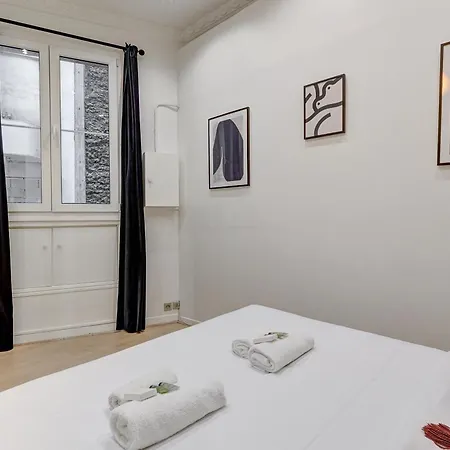 Apartment Lumiere Et Prestige - Champs-elysees *